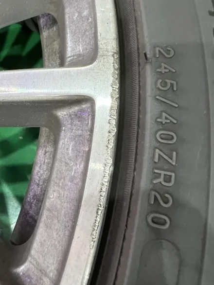 대구 휠복원 대구 휠수리 대구 휠도색 타이어 전문 휠플레이 [BMW 740 순정 20인치 다이아몬드컷팅 휠복원 작업입니다.] / 대구 서구 평리동