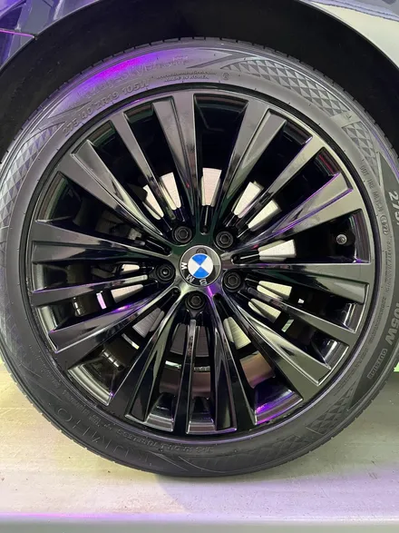 대구 휠복원 대구 휠도색 대구 휠수리 타이어 전문 휠플레이[BMW GT5 순정 19인치 실버 휠도색 작업입니다.] / 대구 서구 평리동