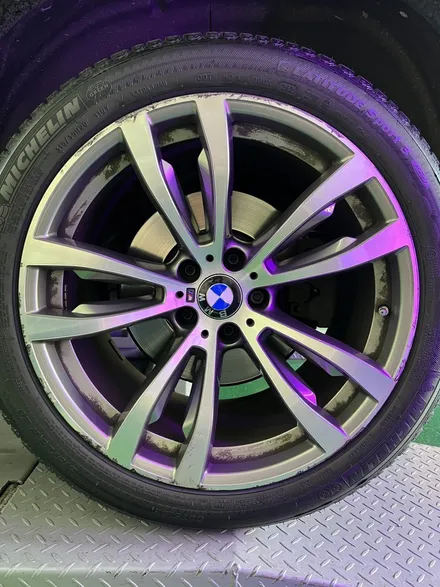 대구 휠복원 대구 휠도색 대구 휠수리 타이어 전문 휠플레이[BMW X5 순정 20인치 다이아몬드컷팅 휠복원 작업입니다.] / 대구 서구 평리동