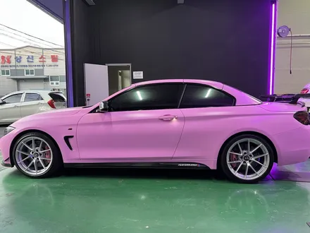 대구 휠복원 대구 휠도색 대구 휠수리 타이어 전문 휠플레이[BMW 420 쿠페 순정 19인치 실버 휠도색 작업입니다.] / 대구 서구 평리동