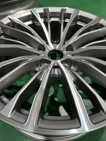 대구 휠복원 대구 휠도색 대구 휠수리 타이어 전문 휠플레이[BMW 3시리즈 순정 18인치 다이아몬드컷팅 휠복원 작업입니다.] / 대구 서구 평리동
