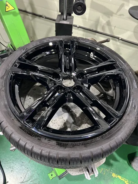 대구 휠복원 대구 휠도색 대구 자동차 휠수리 잘하는 곳 휠플레이 타이어 전문[BMW 218 순정 18인치 블랙유광 휠도색 작업입니다.] 대구 휠복원 성지 / 대구 서구 평리동