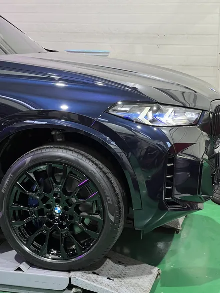 대구 휠복원 대구 휠도색 대구 자동차 휠수리 잘하는 곳 휠플레이 타이어 전문[BMW X5 순정 21인치 블랙펄유광 휠도색 작업입니다.] 대구 휠복원 성지 / 대구 서구 평리동