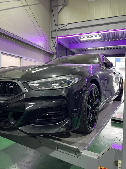 대구 휠복원 대구 휠도색 대구 자동차 휠수리 잘하는 곳 휠플레이 타이어 전문[BMW 850 순정 20인치 블랙펄유광 휠도색 작업입니다.] / 대구 서구 평리동
