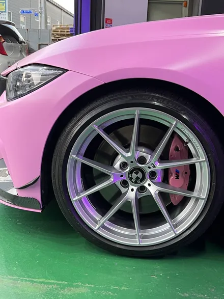 대구 휠복원 대구 휠도색 대구 휠수리 타이어 전문 휠플레이[BMW 420 쿠페 순정 19인치 실버 휠도색 작업입니다.] / 대구 서구 평리동