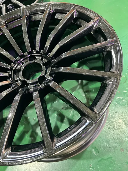 대구 휠복원 대구 휠도색 대구 자동차 휠수리 잘하는 곳 휠플레이 타이어 전문[벤츠 AMG GT43 순정 20인치 블랙펄유광 휠도색 작업입니다.] / 대구 서구 평리동