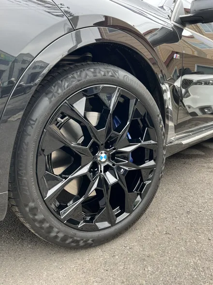 대구 휠복원 대구 휠도색 대구 자동차 휠수리 잘하는 곳 휠플레이 타이어 전문[BMW X7 순정 22인치 블랙유광 휠도색 작업입니다.] / 대구 서구 평리동