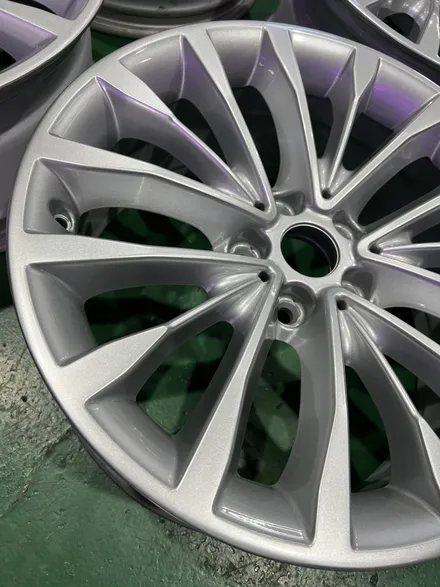 대구 휠복원 대구 휠도색 대구 자동차 휠수리 잘하는 곳 휠플레이 타이어 전문[BMW 5시리즈 순정 18인치 순정 휠복원 작업입니다.] / 대구 서구 평리동