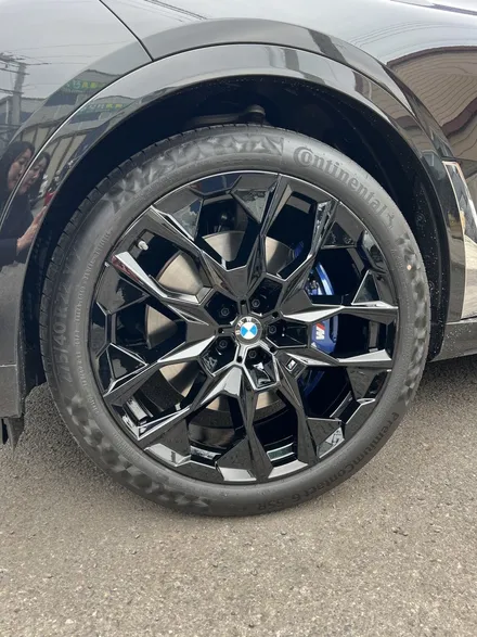 대구 휠복원 대구 휠도색 대구 자동차 휠수리 잘하는 곳 휠플레이 타이어 전문[BMW X7 순정 22인치 블랙유광 휠도색 작업입니다.] / 대구 서구 평리동