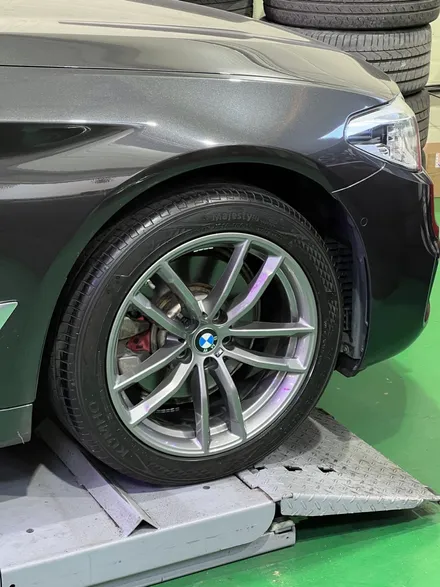 대구 휠복원 대구 휠도색 대구 자동차 휠수리 잘하는 곳 휠플레이 타이어 전문[BMW 5시리즈 순정 18인치 휠복원 작업입니다.] / 대구 서구 평리동