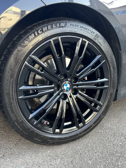 대구 휠복원 대구 휠도색 대구 자동차 휠수리 잘하는 곳 휠플레이[BMW 3시리즈 순정 18인치 블랙펄유광 휠도색 작업입니다.] / 대구 서구 평리동