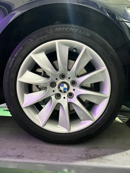 대구 휠복원 대구 휠도색 대구 자동차 휠수리 잘하는 곳 휠플레이 타이어 전문[BMW 5시리즈 순정 18인치 휠복원 작업입니다.] / 대구 서구 평리동