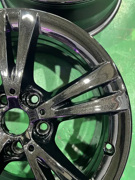 대구 휠복원 대구 휠도색 대구 자동차 휠수리 잘하는 곳 휠플레이 타이어 전문[BMW 2시리즈 액티브 투어러 순정 17인치 블랙펄유광 휠도색 작업입니다.] / 대구 서구 평리동