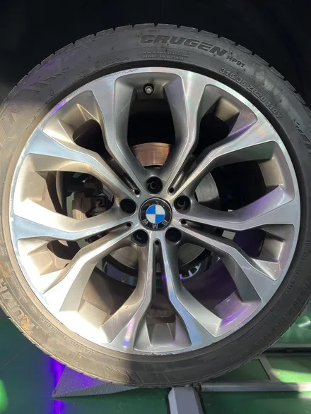 대구 휠복원 대구 휠도색 대구 휠수리 타이어 전문 휠플레이[BMW X6 순정 20인치 다이아몬드컷팅 휠복원 작업입니다.] / 대구 서구 평리동