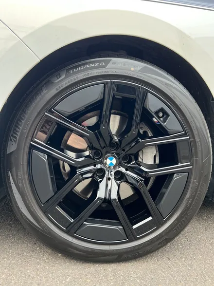 대구 휠복원 대구 휠도색 대구 휠수리 타이어 전문 휠플레이[BMW 7시리즈 순정 20인치 블랙유광 휠도색 작업입니다.] / 대구 서구 평리동