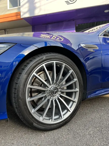 대구 휠복원 대구 휠도색 대구 휠수리 피렐리타이어 전문 휠플레이[벤츠 amg gt43 순정 20인치 다이아몬드컷팅 휠복원 작업입니다.] / 대구 서구 평리동