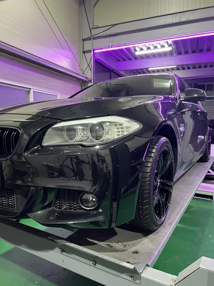 대구 휠복원 대구 휠도색 대구 자동차 휠수리 잘하는 곳 휠플레이 타이어 전문[BMW 3시리즈 순정 19인치 블랙유광 휠도색 작업입니다.] / 대구 서구 평리동