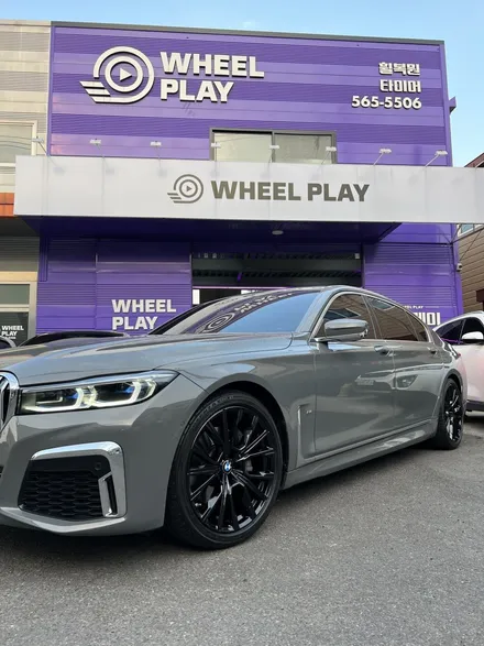 대구 휠복원 대구 휠도색 대구 휠수리 타이어 전문 휠플레이[BMW 7시리즈 순정 20인치 블랙펄유광 휠도색 작업입니다.] / 대구 서구 평리동