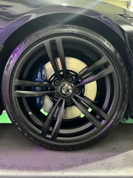 대구 휠복원 대구 휠도색 대구 자동차 휠수리 잘하는 곳 휠플레이 타이어 전문[BMW 4시리즈 순정 19인치 블랙반무광 매트블랙 휠도색 작업입니다.] / 대구 서구 평리동