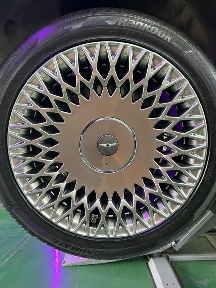 대구 휠복원 대구 휠도색 대구 휠수리 잘하는 곳 휠플레이 타이어 전문 [제네시스 G90 순정 19인치 휠복원 작업입니다.] / 대구 서구 평리동