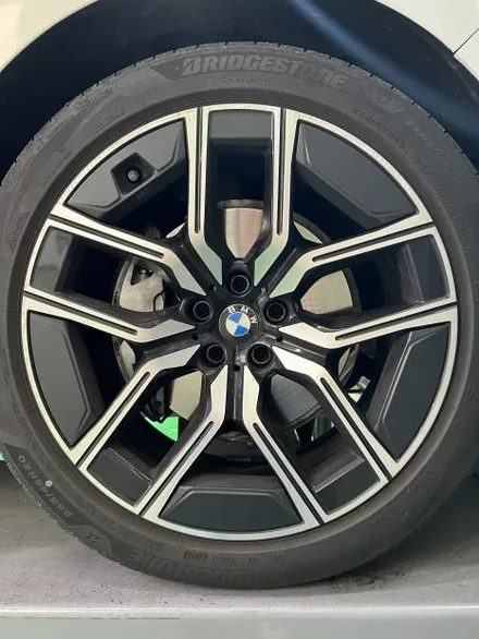 대구 휠복원 대구 휠도색 대구 휠수리 타이어 전문 휠플레이[BMW 7시리즈 순정 20인치 블랙유광 휠도색 작업입니다.] / 대구 서구 평리동