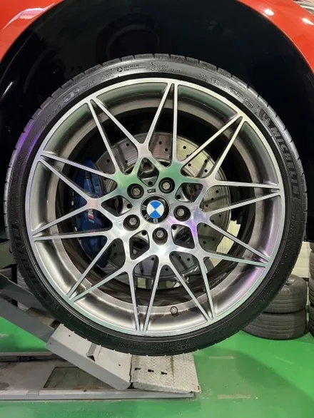 대구 휠복원 대구 휠도색 대구 자동차 휠수리 잘하는 곳 휠플레이 타이어 전문[BMW M3 순정 20인치 고스트크롬 무광 휠도색 작업입니다.] / 대구 서구 평리동