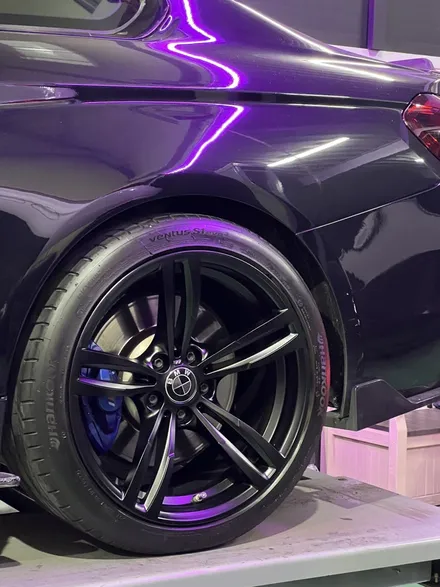 대구 휠복원 대구 휠도색 대구 자동차 휠수리 잘하는 곳 휠플레이 타이어 전문[BMW 4시리즈 순정 19인치 블랙반무광 매트블랙 휠도색 작업입니다.] / 대구 서구 평리동
