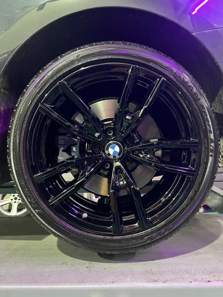 대구 휠복원 대구 휠도색 대구 자동차 휠수리 잘하는 곳 휠플레이 타이어 전문[BMW 440 순정 19인치 블랙유광 휠도색 작업입니다.] / 대구 서구 평리동