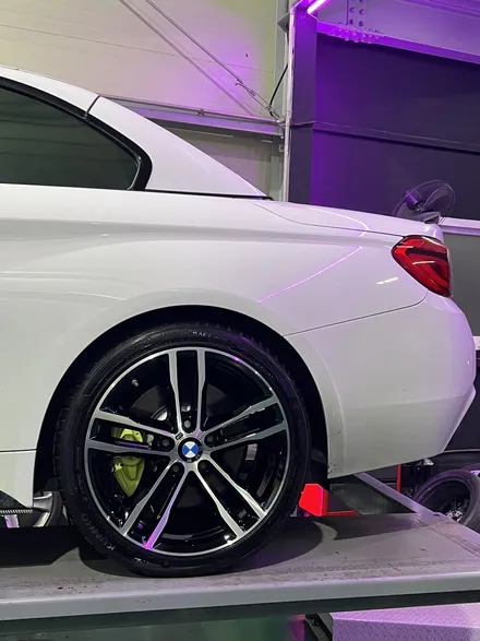 대구 휠복원 대구 휠도색 대구 자동차 휠수리 잘하는 곳 휠플레이 타이어 전문[BMW 440 순정 19인치 블랙커팅 커스텀 작업 입니다.] 대구 휠복원 성지 / 대구 서구 평리동