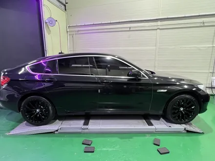 대구 휠복원 대구 휠도색 대구 휠수리 타이어 전문 휠플레이[BMW 5GT 순정 19인치 블랙유광 휠도색 작업입니다.] / 대구 서구 평리동