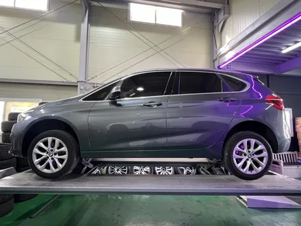 대구 휠복원 대구 휠도색 대구 자동차 휠수리 잘하는 곳 휠플레이 타이어 전문[BMW 2시리즈 순정 18인치 고스트크롬 휠도색 작업입니다.] / 대구 서구 평리동