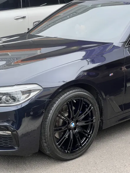 대구 휠복원 대구 휠도색 대구 자동차 휠수리 잘하는 곳 휠플레이 타이어 전문[BMW 5 시리즈 순정 19인치 블랙유광 휠도색 작업입니다.] / 대구 서구 평리동