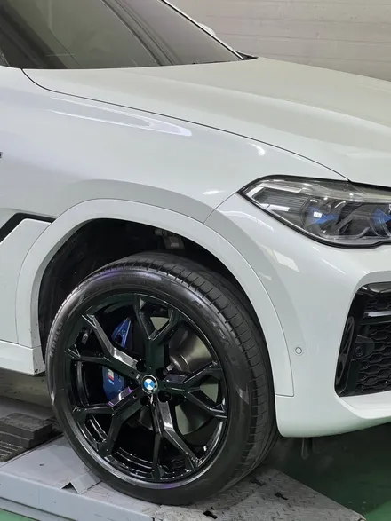 대구 휠복원 대구 휠도색 대구 자동차 휠수리 잘하는 곳 휠플레이 타이어 전문[BMW X6 순정 21인치 블랙펄유광 휠도색 작업입니다.] / 대구 서구 평리동