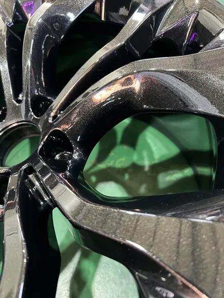 대구 휠복원 대구 휠도색 대구 자동차 휠수리 잘하는 곳 휠플레이 타이어 전문[BMW X6 순정 20인치 블랙펄유광 휠도색 작업입니다.] / 대구 서구 평리동