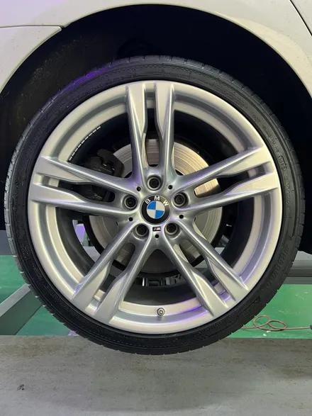 대구 휠복원 대구 휠도색 대구 자동차 휠수리 잘하는 곳 휠플레이 타이어 전문[BMW 6시리즈 순정 20인치 휠복원 작업입니다.] / 대구 서구 평리동