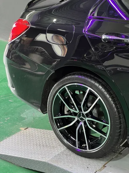 대구 휠복원 대구 휠도색 대구 자동차 휠수리 잘하는 곳 휠플레이 타이어 전문[벤츠 C43 AMG 순정 19인치 블랙커팅 커스텀 작업입니다.] / 대구 서구 평리동