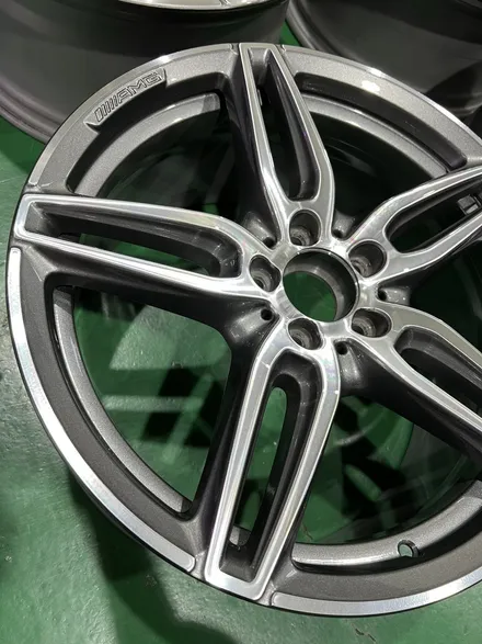 대구 휠복원 대구 휠도색 대구 휠수리 타이어 전문 휠플레이[벤츠 E클래스 순정 19인치 다이아몬드커팅 휠복원 작업 입니다. ] / 대구 서구 평리동