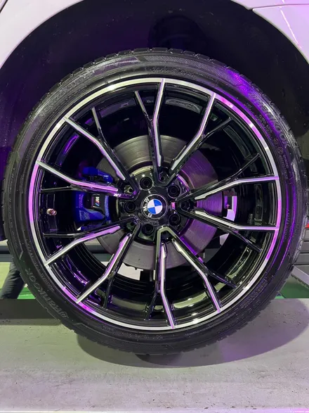 대구 휠복원 대구 휠도색 대구 휠수리 잘하는 곳 타이어 전문 휠플레이[BMW 5시리즈 순정 19인치 다이아몬드커팅 휠복원 작업입니다.] / 대구 서구 평리동