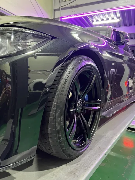 대구 휠복원 대구 휠도색 대구 자동차 휠수리 잘하는 곳 휠플레이 타이어 전문[BMW 4시리즈 순정 19인치 블랙반무광 매트블랙 휠도색 작업입니다.] / 대구 서구 평리동