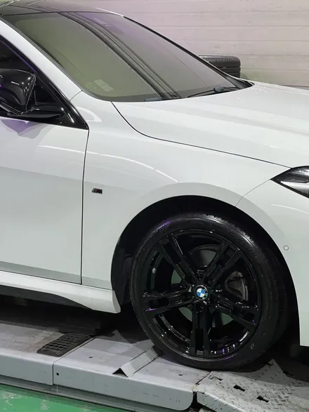 대구 휠복원 대구 휠도색 대구 자동차 휠수리 잘하는 곳 휠플레이 타이어 전문[BMW 218 순정 18인치 블랙유광 휠도색 작업입니다.] 대구 휠복원 성지 / 대구 서구 평리동