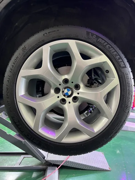대구 휠복원 대구 휠도색 대구 휠수리 잘하는 곳 타이어 전문 휠플레이[BMW X6 순정 20인치 휠복원 작업입니다.] / 대구 서구 평리동