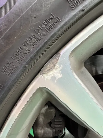 대구 휠복원 대구 휠수리 대구 휠도색 전문샵 휠플레이 [BMW X6 순정 19인치 다이아몬드컷팅 휠복원 작업입니다.] / 대구 서구 평리동