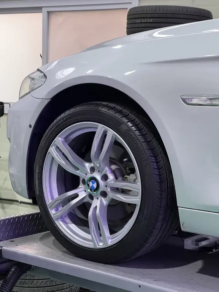 대구 휠복원 대구 휠도색 대구 자동차 휠수리 잘하는 곳 휠플레이 타이어 전문[BMW 5시리즈 순정 18인치 휠복원 작업입니다.] / 대구 서구 평리동