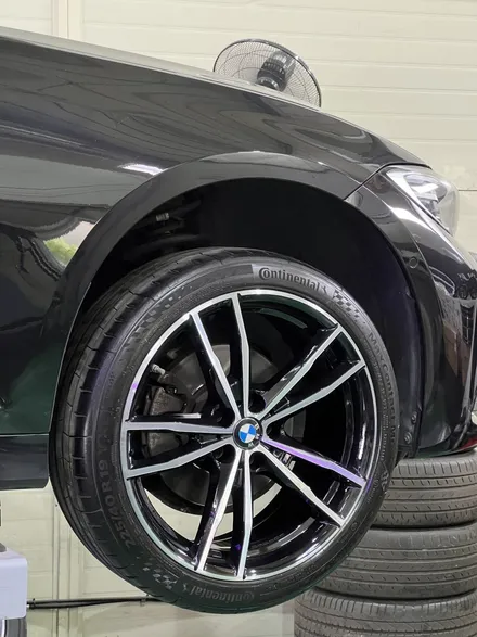 대구 휠복원 대구 휠도색 대구 자동차 휠수리 잘하는 곳 휠플레이 타이어 전문[BMW 320 투어링 순정 19인치 다이아몬드커팅 휠복원 작업입니다.] / 대구 서구 평리동