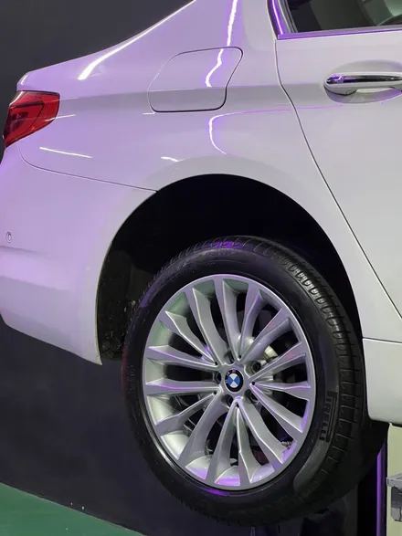 대구 휠복원 대구 휠도색 대구 자동차 휠수리 잘하는 곳 휠플레이 타이어 전문[BMW 5시리즈 순정 18인치 순정 휠복원 작업입니다.] / 대구 서구 평리동