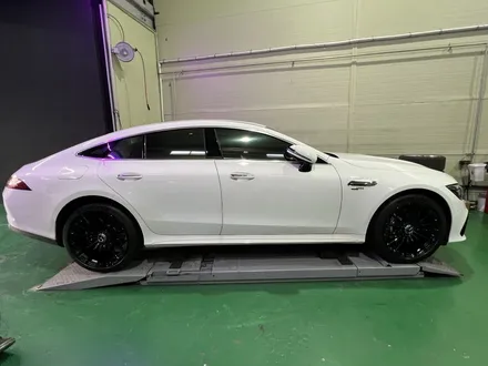 대구 휠복원 대구 휠도색 대구 자동차 휠수리 잘하는 곳 휠플레이 타이어 전문[벤츠 AMG GT43 순정 20인치 블랙펄유광 휠도색 작업입니다.] / 대구 서구 평리동