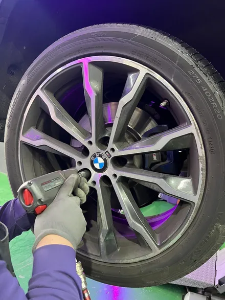 대구 휠복원 대구 휠도색 대구 휠수리 타이어 전문 휠플레이[BMW X3 순정 20인치 다이아몬드컷팅 휠복원 작업입니다.] / 대구 서구 평리동