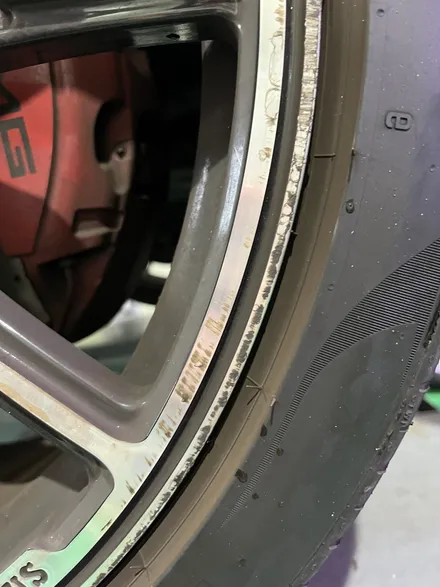 대구 휠복원 대구 휠도색 대구 휠수리 잘하는 곳 휠플레이 타이어 전문[벤츠 G바겐 BRABUS 23인치 다이아몬드 커팅 휠복원 작업입니다.] / 대구 서구 평리동