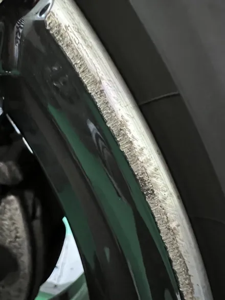 대구 휠복원 대구 휠도색 대구 자동차 휠수리 잘하는 곳 휠플레이 타이어 전문[BMW 320 투어링 순정 19인치 다이아몬드커팅 휠복원 작업입니다.] / 대구 서구 평리동