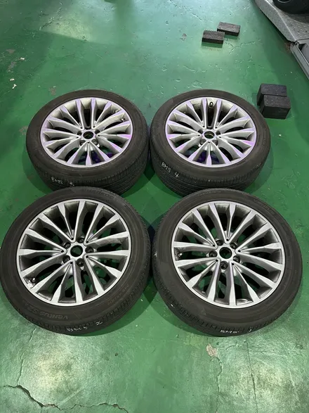대구 휠복원 대구 휠도색 대구 자동차 휠수리 잘하는 곳 휠플레이 타이어 전문[BMW 5시리즈 순정 18인치 블랙유광 휠도색 작업입니다.] / 대구 서구 평리동